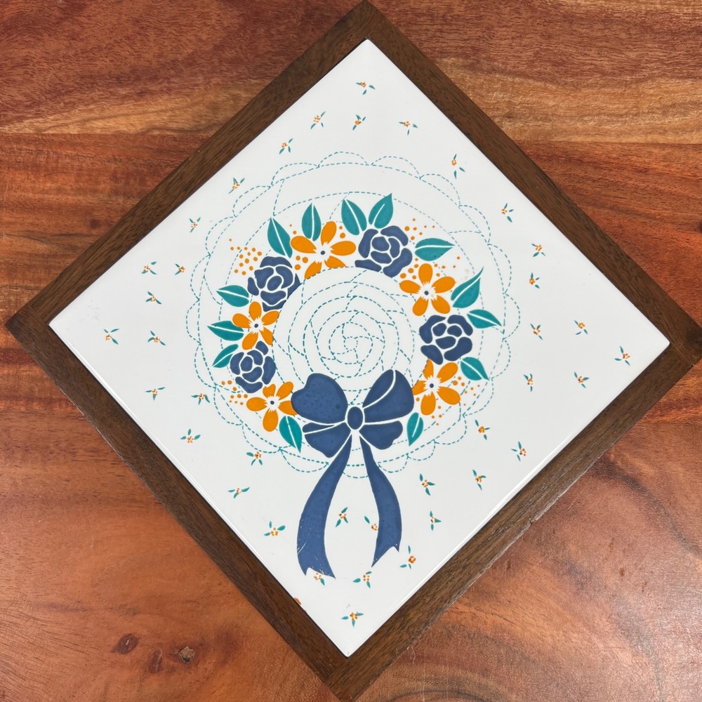Dean Larsen Handcrafted Wood Ceramic Tile Trivet Floral Wreath Blue Rose 7.5"